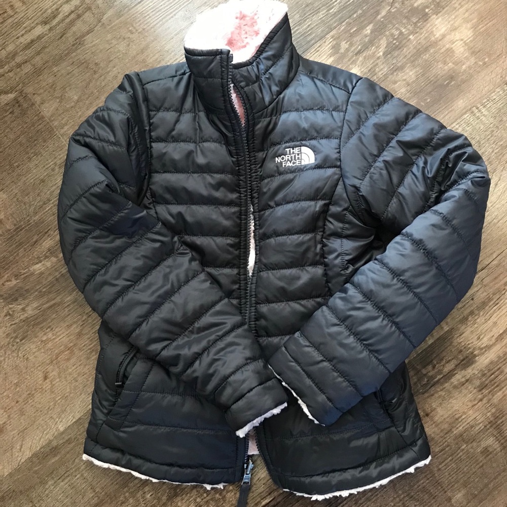 Girls North Face reversible jacket Small